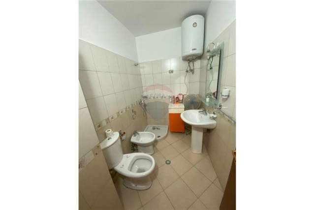 Tirane, shes apartament Kati 5, 126 m² 180.000 Euro (Siri Kodra)