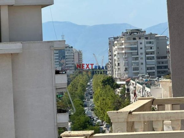 Vlore, shitet apartament 1+1+BLK Kati 5, 79 m² 94.812 Euro (Sheshi I Flamurit, Vlore)