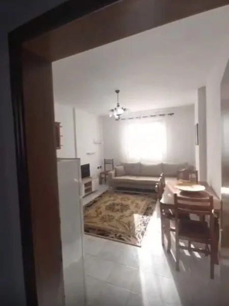 Tirane, jepet me qera apartament 65 m² 430 Euro (5 Maji)