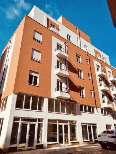 Tirane, shes apartament 1+1 Kati 1, 45 m² 69.000 Euro