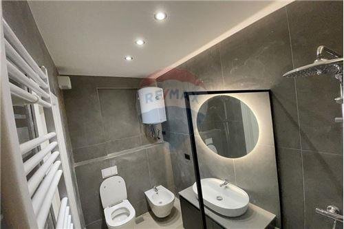 Tirane, jepet me qera apartament 3+1+BLK Kati 4, 100 m² 950  (Te FZ)
