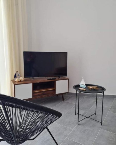 Vlore, shitet apartament 1+1+BLK me pamje nga deti 63 m²  126,000 Euro (prane Marina Bay)