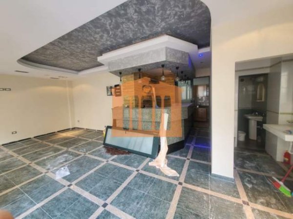 Durres, jepet me qera ambjent biznesi Kati 0, 55 m² 300 Euro