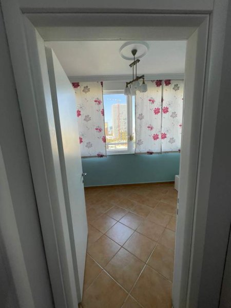 Tirane, jepet me qera apartament 2+1+BLK Kati 10, 100 m² 800 Euro (prane Ambasades Amerikane)