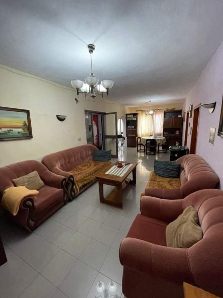 Tirane, ofert apartament Kati 5, 105 m² 120.000 Euro (21 Dhjetori)