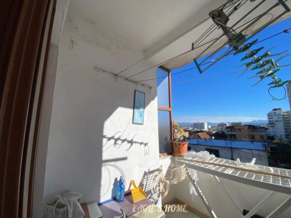 Durres, shitet apartament 1+1+BLK Kati 4, 65 m² 50.000 Euro (Spitali Durres)