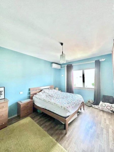 Tirane, ofert apartament 132 m² 235.000 Euro (Komuna e Parisit)