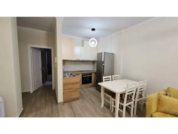 Tirane, jepet me qera apartament 2+1+BLK Kati 6, 100 m² 650 Euro (don bosko)