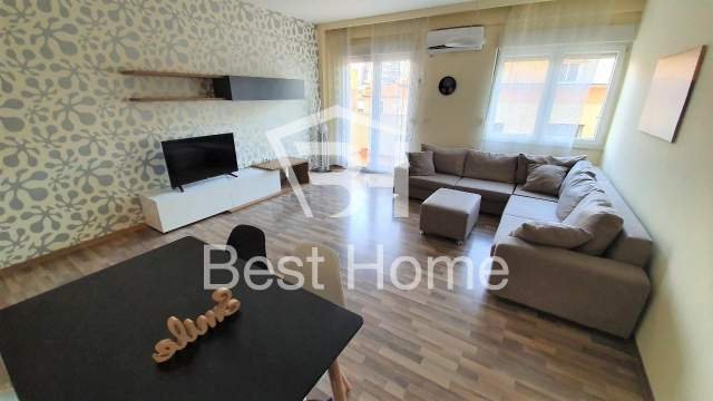 Tirane, jepet me qera apartament 2+1+BLK Kati 3, 100 m² 450 Euro (Myslym Shyri, prane Gjykates se Larte)