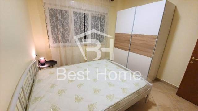 Tirane, jepet me qera apartament 2+1+BLK Kati 3, 100 m² 450 Euro (Myslym Shyri, prane Gjykates se Larte)