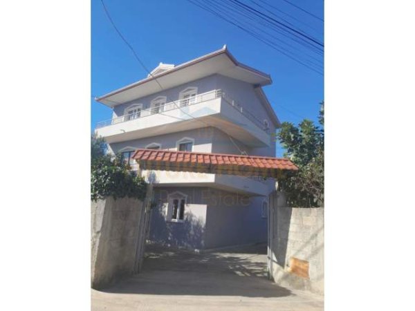 Tirane, shitet shtepi 3 Katshe 500 m² 420.000 Euro (5 Maji)