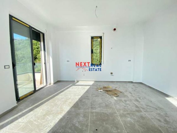 Vlore, shitet apartament 1+1+BLK Kati 4, 67 m² 131.430 Euro (Uje i Ftohte)