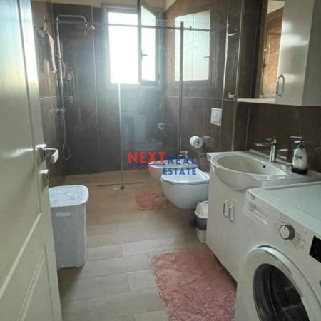 Vlore, shitet apartament 1+1+BLK Kati 7, 83 m² 124.500 Euro (Bulevardi Ismail Qemali)
