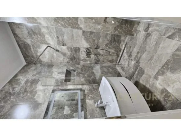 Tirane, jepet me qera apartament 2+1+BLK Kati 6, 100 m² 650 Euro (don bosko)