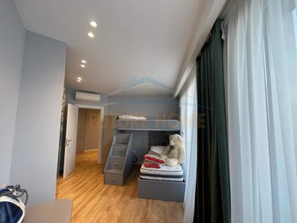 Tirane, jepet me qera apartament 2+1+A+BLK Kati 7, 170 m² 1.500 Euro (Qender)