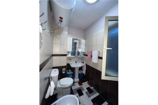 Tirane, shitet apartament 2+1+BLK 116 m² 121.800 Euro