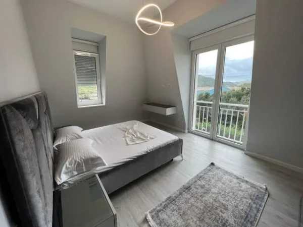 Tirane, shitet apartament 2+1 Kati 2, 90 m² 218.500 Euro (Teg)