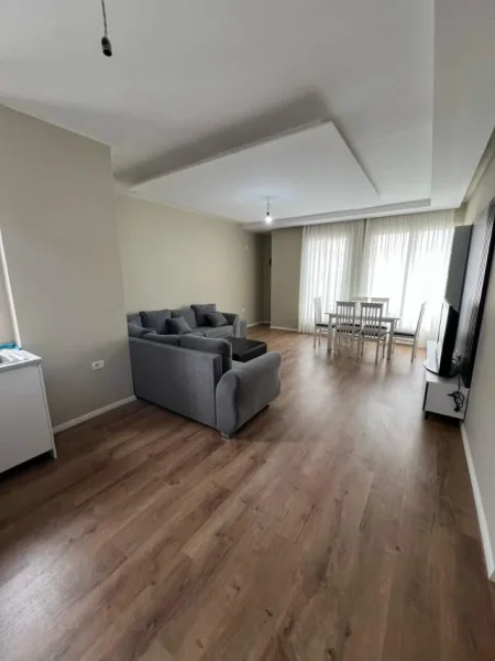 Tirane, jepet me qera apartament 2+1+BLK Kati 6, 400 Euro