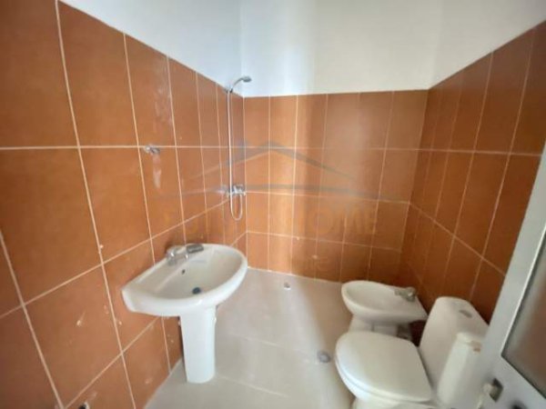 Tirane, shitet apartament 1+1 Kati 8, 62 m² 37.000 Euro (MISTO MAME)