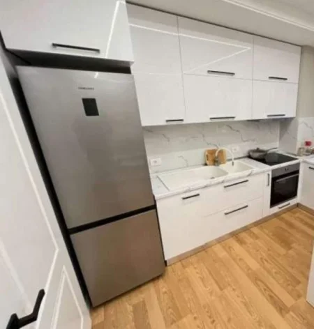 Tirane, jepet me qera apartament Kati 5, 80 m² 400 Euro (Fresk)