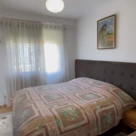 Tirane, shitet apartament 3+1 Kati 3, 112 m² 129.000 Euro/m2 (Unaza e re)