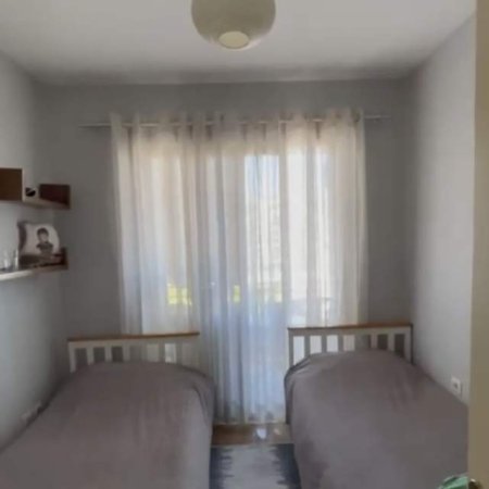 Tirane, shitet apartament 3+1 Kati 3, 112 m² 129.000 Euro/m2 (Unaza e re)