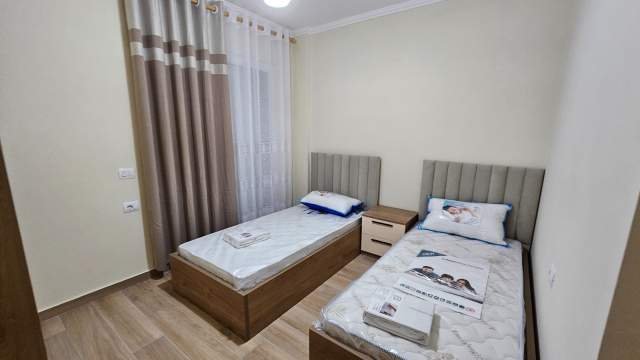 Tirane, jepet me qera apartament 2+1+BLK Kati 6, 120 m² 650 Euro (Don Bosko)