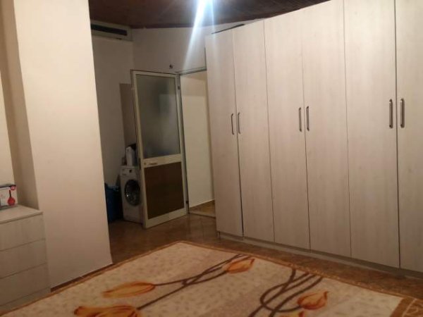 Tirane, jepet me qera apartament 2+1+BLK Kati 6, 80 m² 35.000 Leke (RRUGA E TELEFERIKUT)