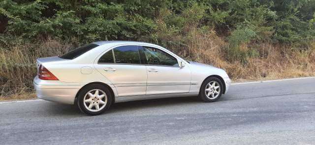 Korce, shes makine Mercedes-Benz C270 Viti 2001, 3.200 Euro