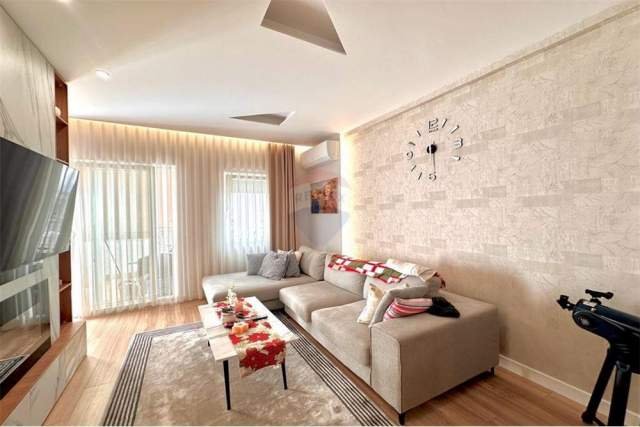 Tirane, shitet apartament 2+1 Kati 9, 115 m² 243.000 Euro (Kompleksi Dinamo)