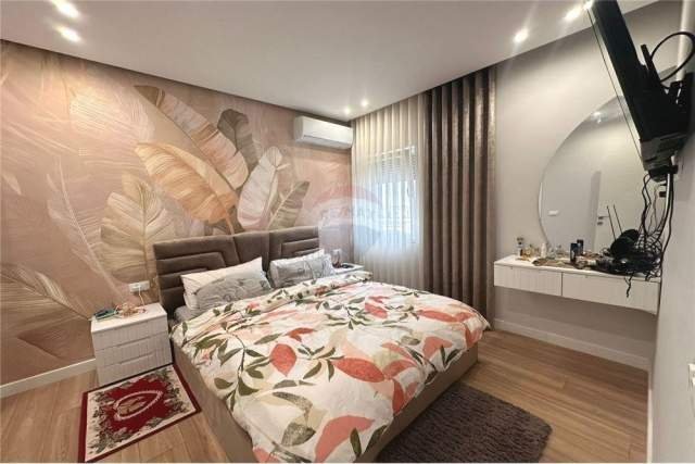 Tirane, shitet apartament 2+1 Kati 9, 115 m² 243.000 Euro (Kompleksi Dinamo)