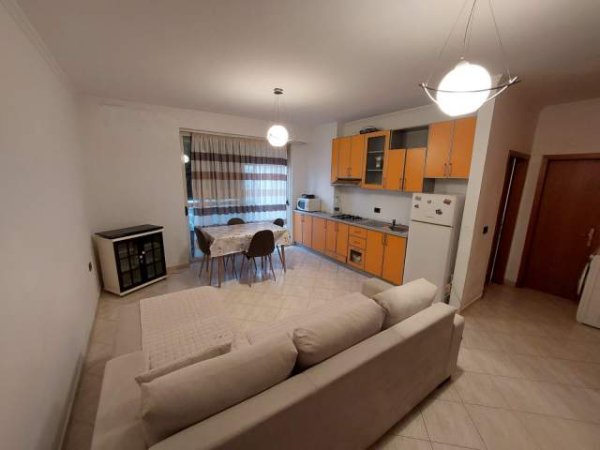 Tirane, shes apartament 1+1+BLK Kati 5, 55 m² 99.900 Euro (Rruga Mine Peza)