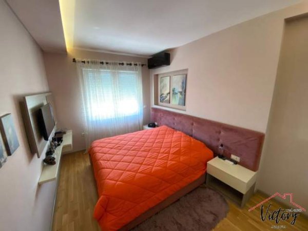 Tirane, shitet apartament 2+1+BLK 95 m² 130.000 Euro (Besim Alla, Rruga Tre Dëshmorët, Astir)