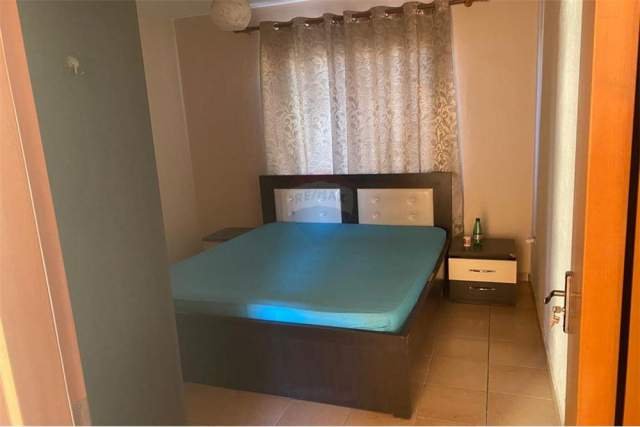 Tirane, jepet me qera apartament 2+1 Kati 3, 110 m² 350 Euro (Astir)