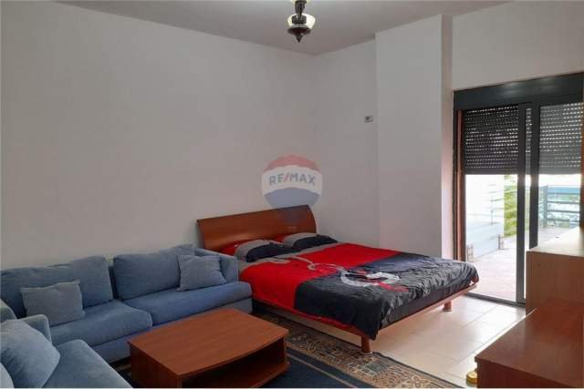 Tirane, jepet me qera apartament 2+1 Kati 1, 110 m² 370 Euro (Fresk)