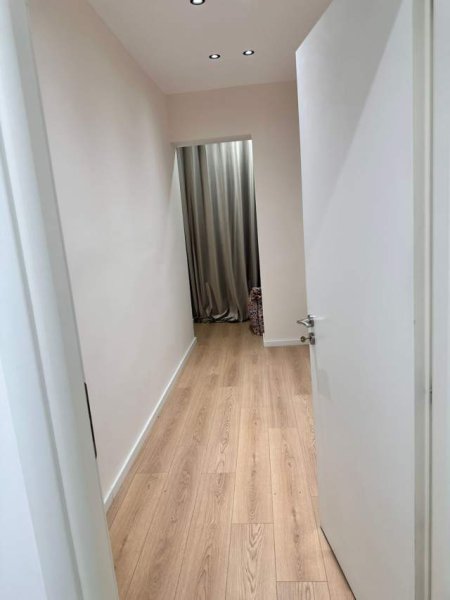 Tirane, shitet apartament Kati 5, 68 m² 130.000 Euro (Rruga Vangjush Furxhi)