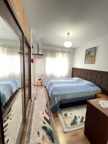 Tirane, shitet apartament 3+1+BLK Kati 3, 113 m² 129.000  (Pranë vilës L)