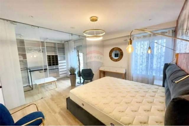 Tirane, shes apartament 2+1 Kati 9, 101 m² 245.000 Euro (Stacioni trenit)