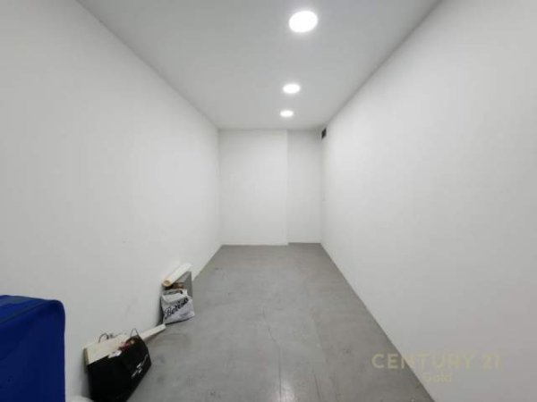 Tirane, ofert garazh Kati -1, 100 m² 160.000 Euro (rruga e kavajes)