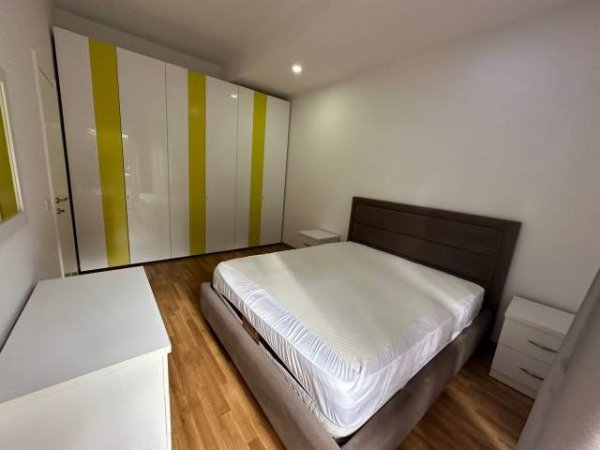 Tirane, jepet me qera apartament 1+1+BLK Kati 2, 70 m² 450 Euro (Selit)