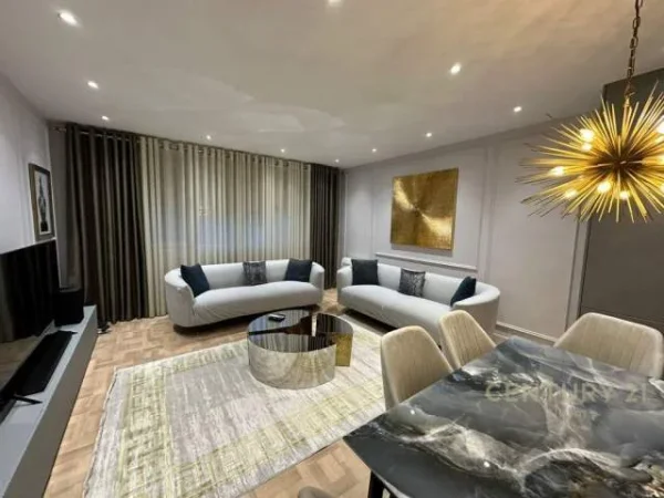 Tirane, jepet me qera apartament 2+1+BLK Kati 2, 110 m² 900 Euro (Liqeni i Thatë)