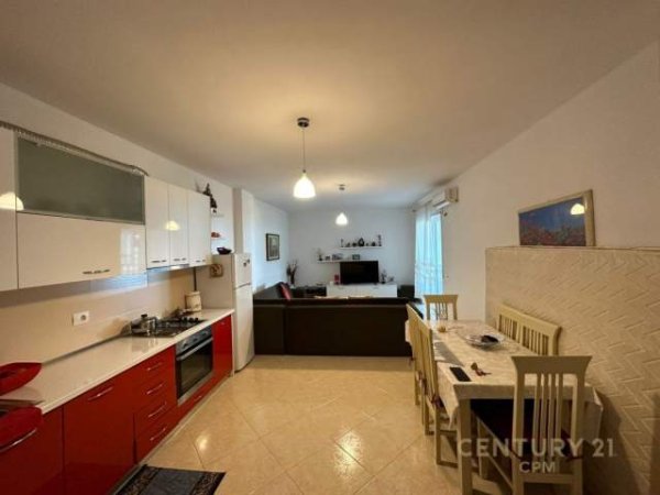 Lungomare, shitet apartament 1+1 Kati 1, 90 m² 120.000 Euro (LUNGOMARE)