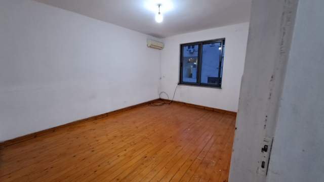 Shes apartament 2+1+A+BLK Kati 5, 78,3 m² 118.000 Euro , Rruga e Kavajes,  perballe Spitalit Gjerman