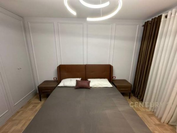 Tirane, jepet me qera apartament 2+1+BLK Kati 2, 110 m² 900 Euro (Liqeni i Thatë)