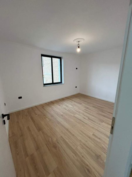 Tirane, shes apartament 2+1+BLK Kati 3, 75 m² 138.000 Euro (21 dhjetori)