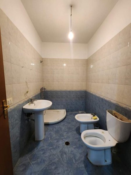 Tirane, shitet apartament Kati 6, 110 m² 190.000 Euro (Rruga Elbasanit)