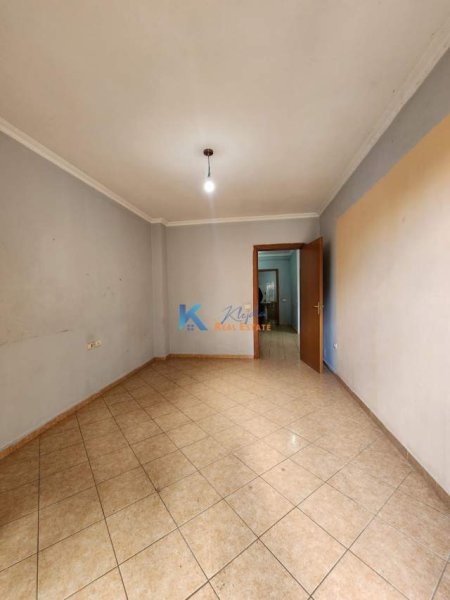Tirane, shitet apartament 2+1+BLK Kati 6, 110 m² 190.000 Euro (Rruga e Elbasanit)