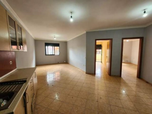 Tirane, shitet apartament 2+1+BLK Kati 6, 110 m² 190.000 Euro (Rruga Elbasanit)