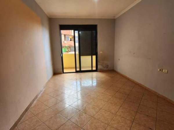 Tirane, shitet apartament 2+1+BLK Kati 6, 110 m² 190.000 Euro (Rruga Elbasanit)