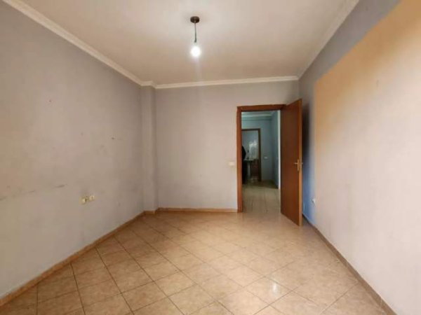 Tirane, shitet apartament 2+1+BLK Kati 6, 110 m² 190.000 Euro (Rruga Elbasanit)